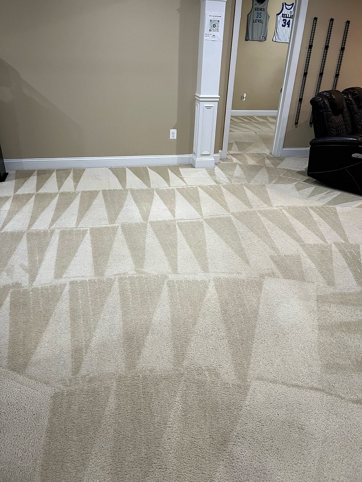Soiled carpet in a Northern Virginia home before rug cleaning